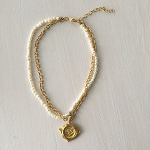 Pearl and Gold Necklace